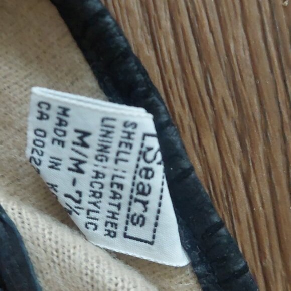 Leather gloves - Picture 10 of 16